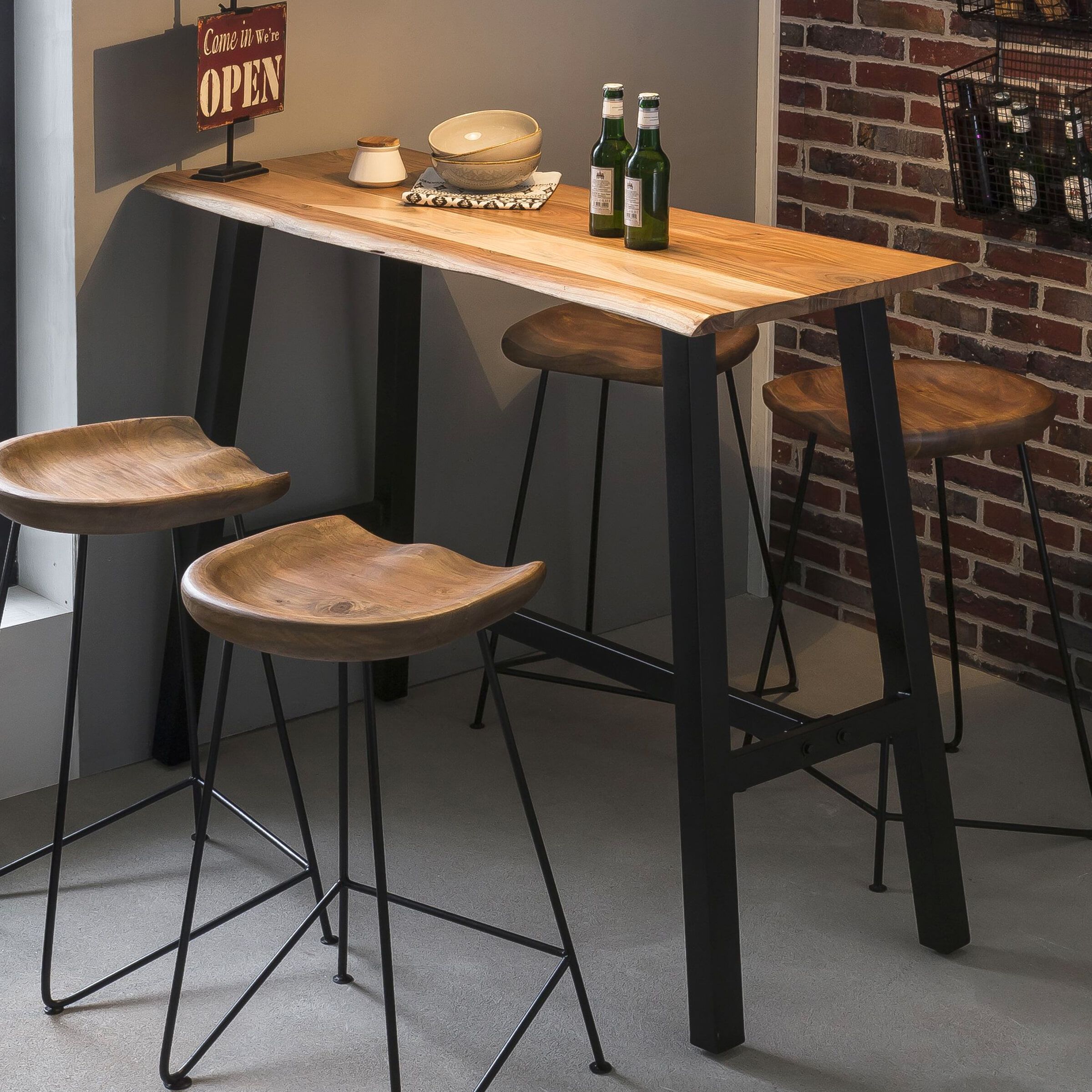 Artistiq Boomstam Bartafel Eriko – Natuurlijke Warmte met Industrieel Karakter