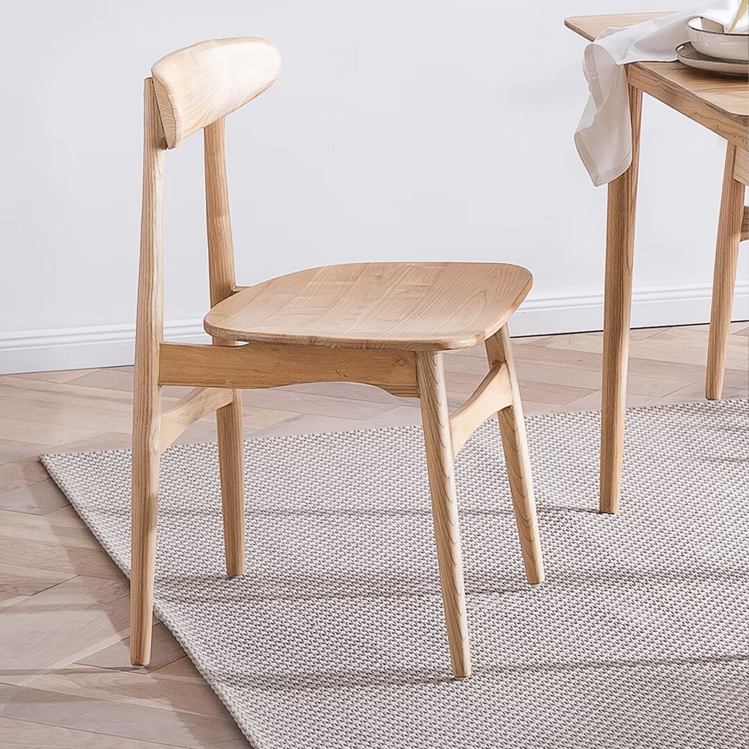 Artistiq Derel Sungkai eetkamerstoel – Natuurlijke Scandinavische elegantie in bruin
