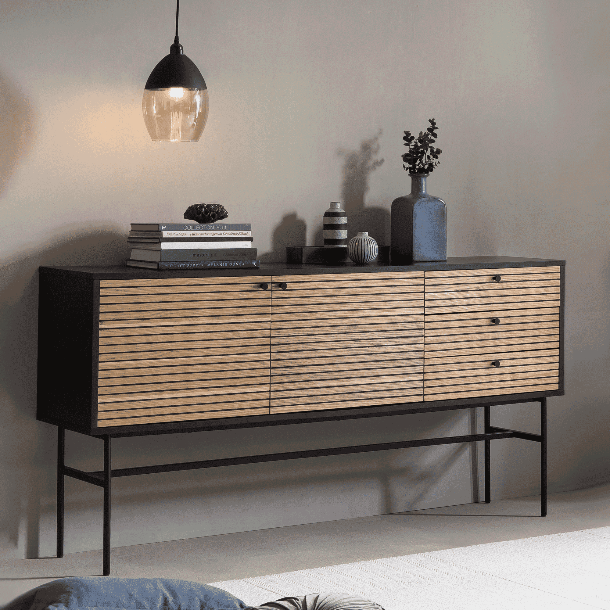 Artistiq Dressoir Sega 160 cm – Modern Scandinavisch Design in Zwart