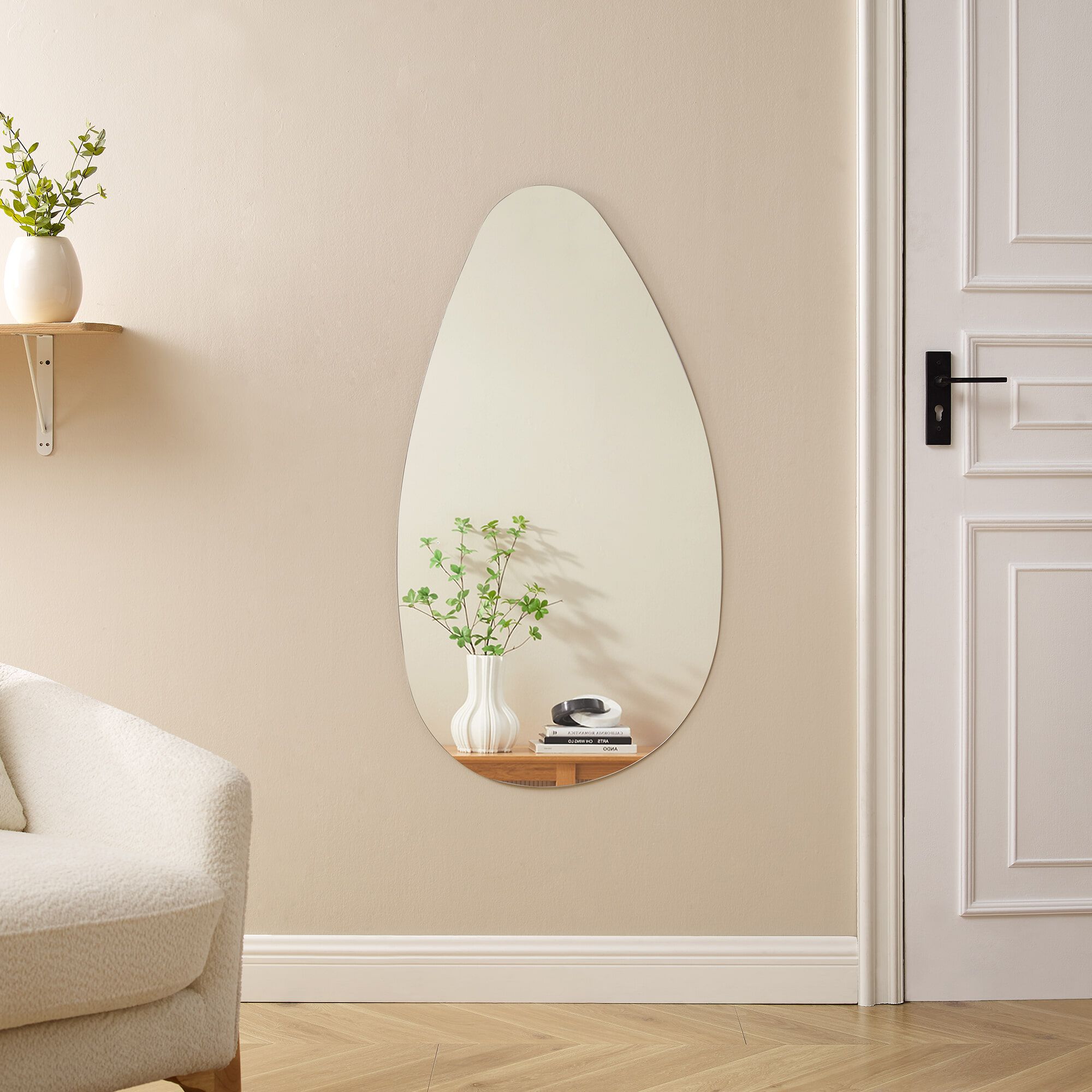 Artistiq Organische Wandspiegel Benaiah – Elegante, Randloze Spiegel 110 × 60 cm in Zilver