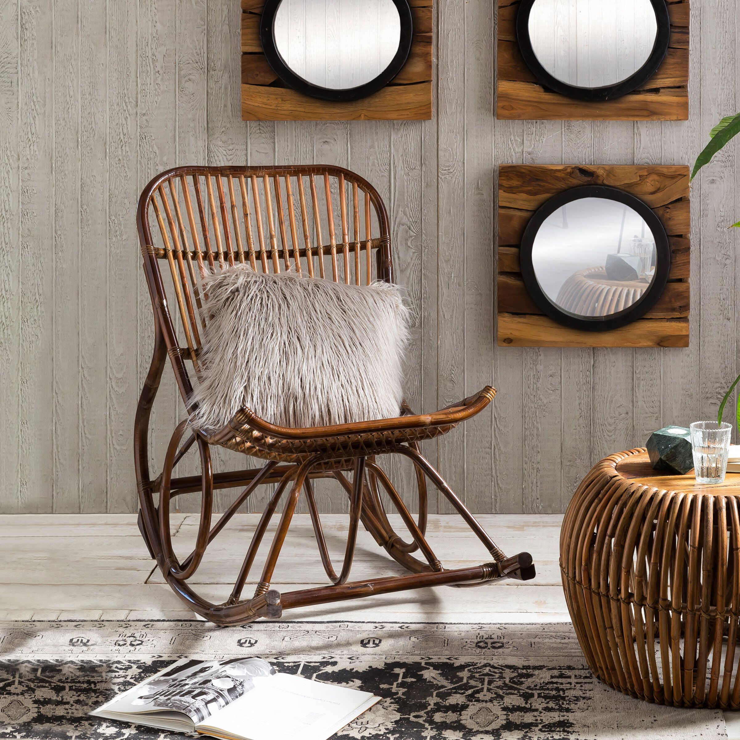 Artistiq Schommelstoel Rattan – Handgemaakte, warme zit met natuurlijke uitstraling