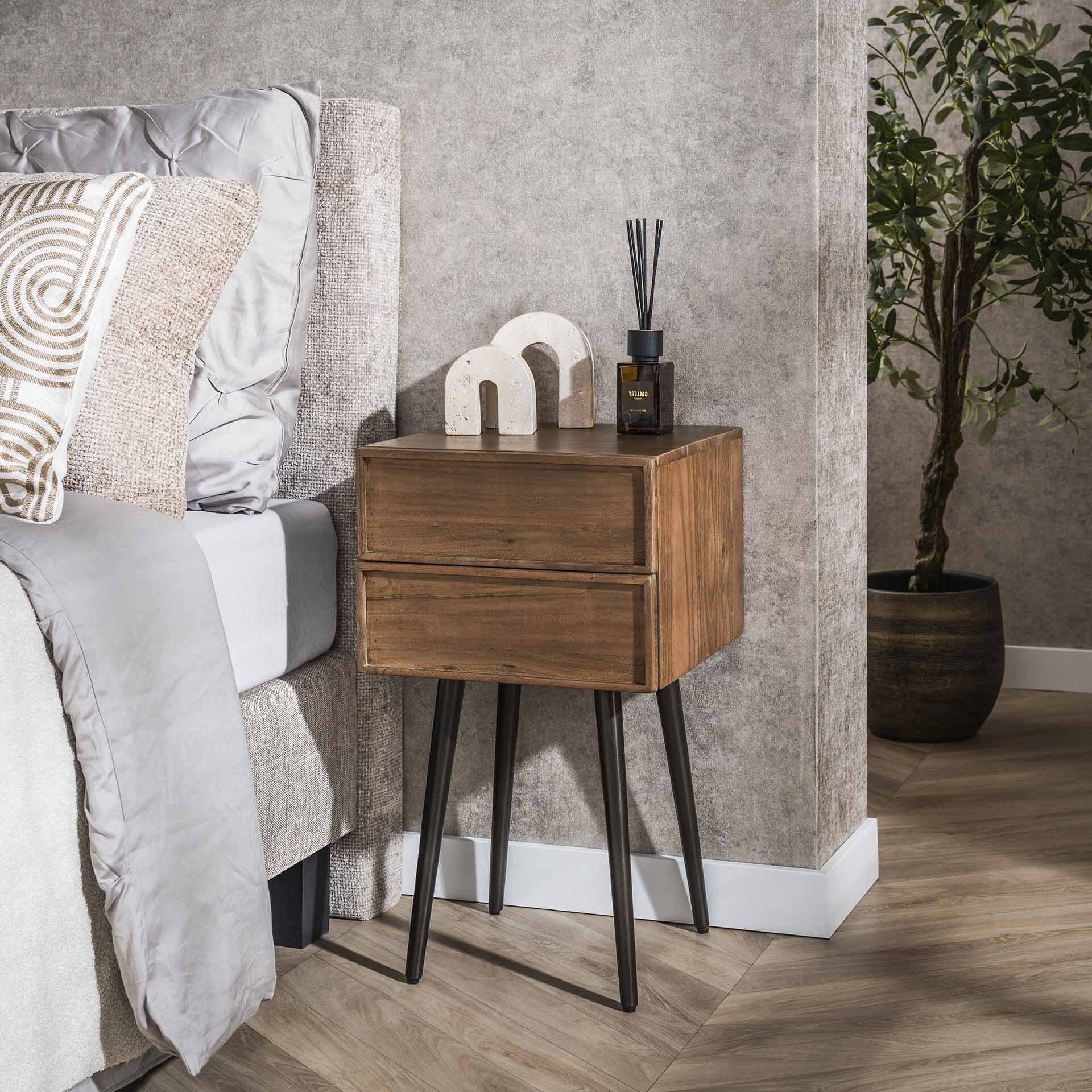 Baila nachtkastje van massief acaciahout – warme bruine elegantie voor elke slaapkamer