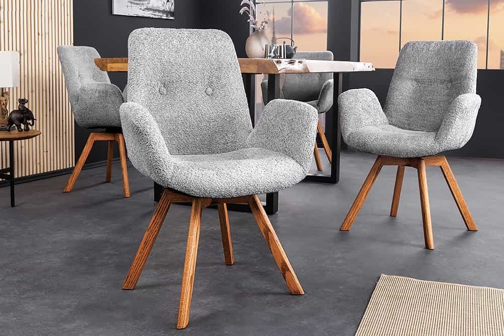 BALTIC draaibare designstoel in grijs Boucle met eiken massief poten – stijlvolle fauteuil van Invicta Interior