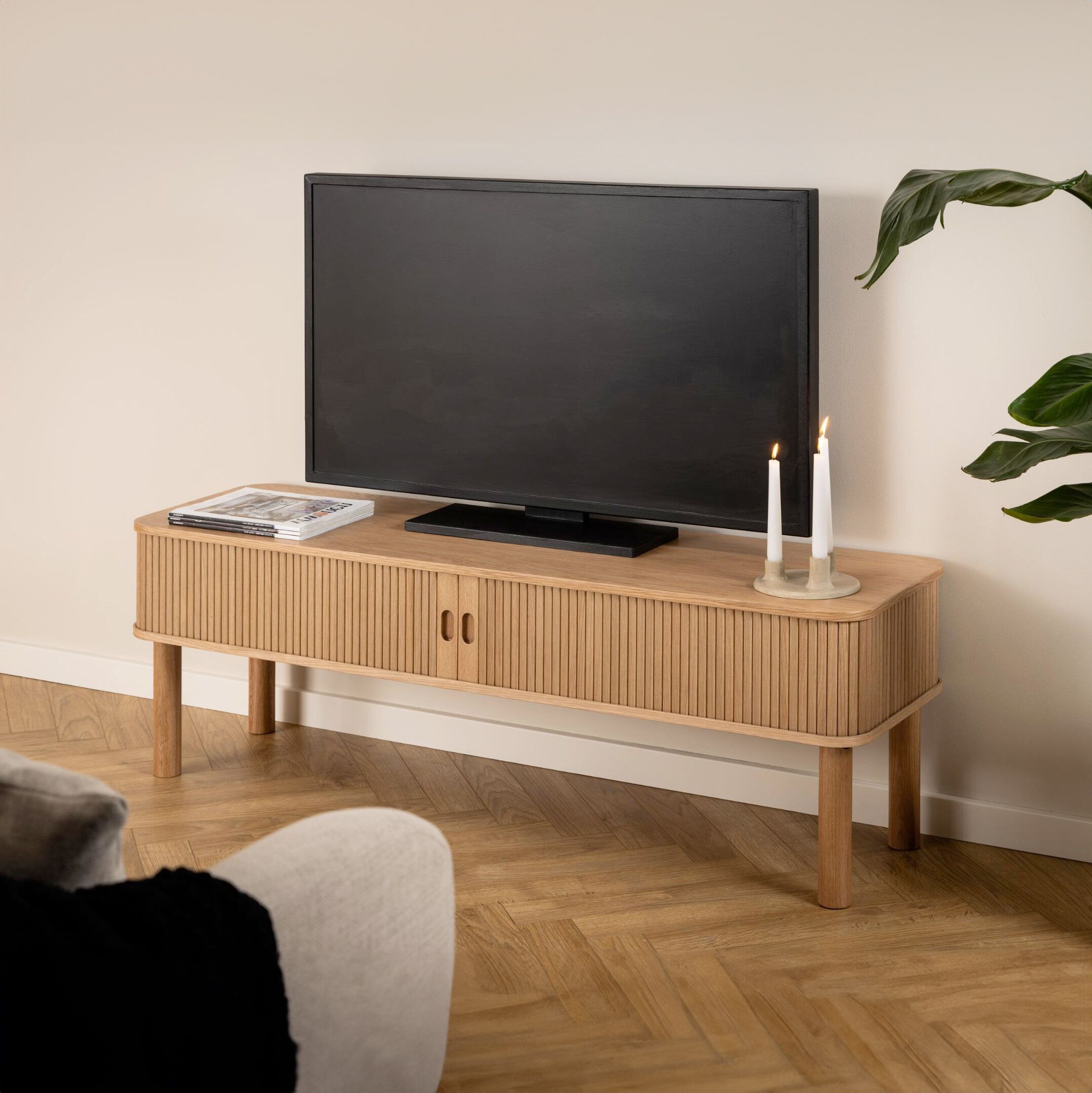 Bendt Alandria TV‑meubel 140 cm – Natuurlijke elegantie in eiken