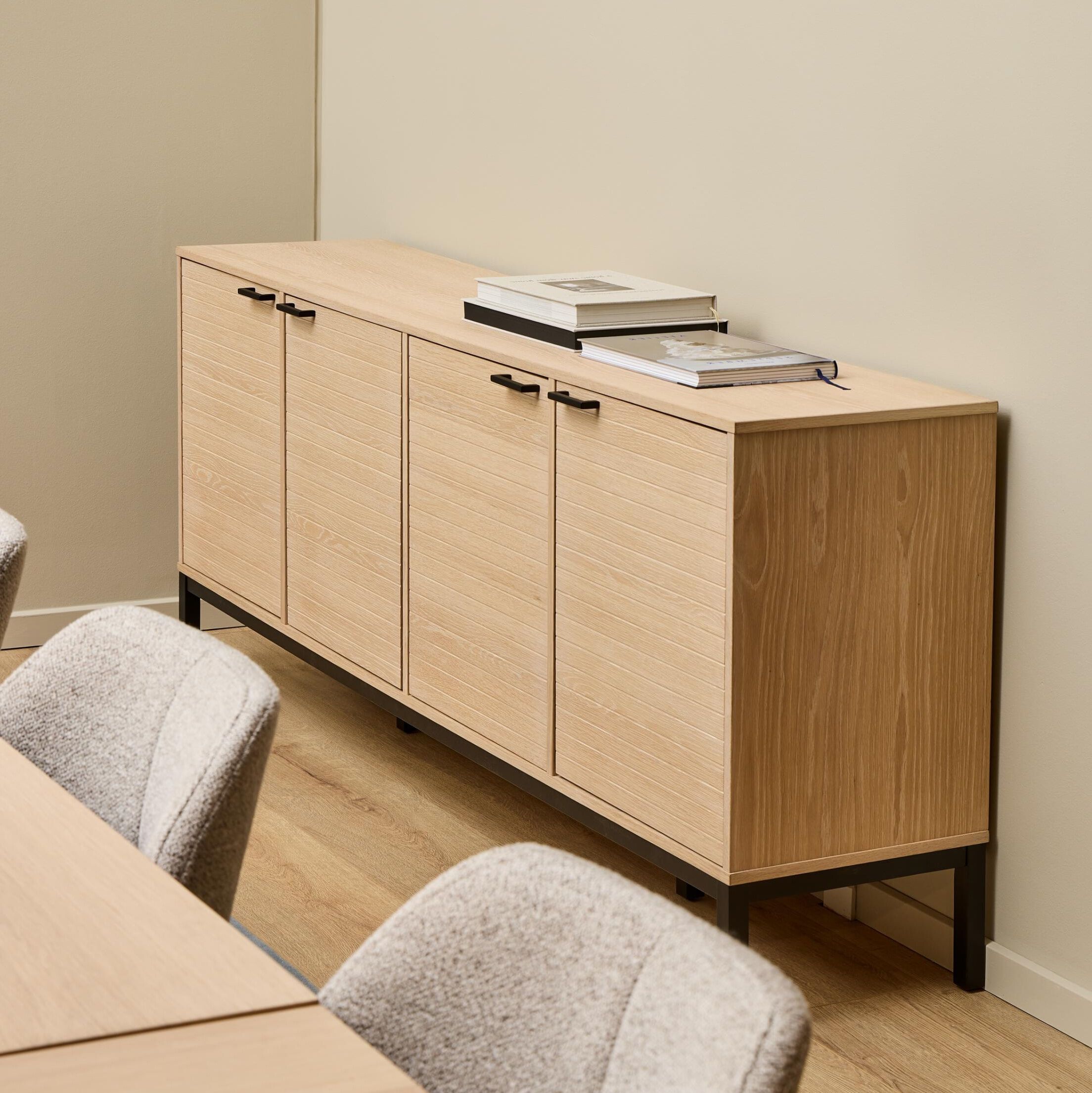 Bendt Dressoir Tisa Eiken 180 cm – Contrasterende Wit‑Zwarte Elegantie voor Elk Interieur