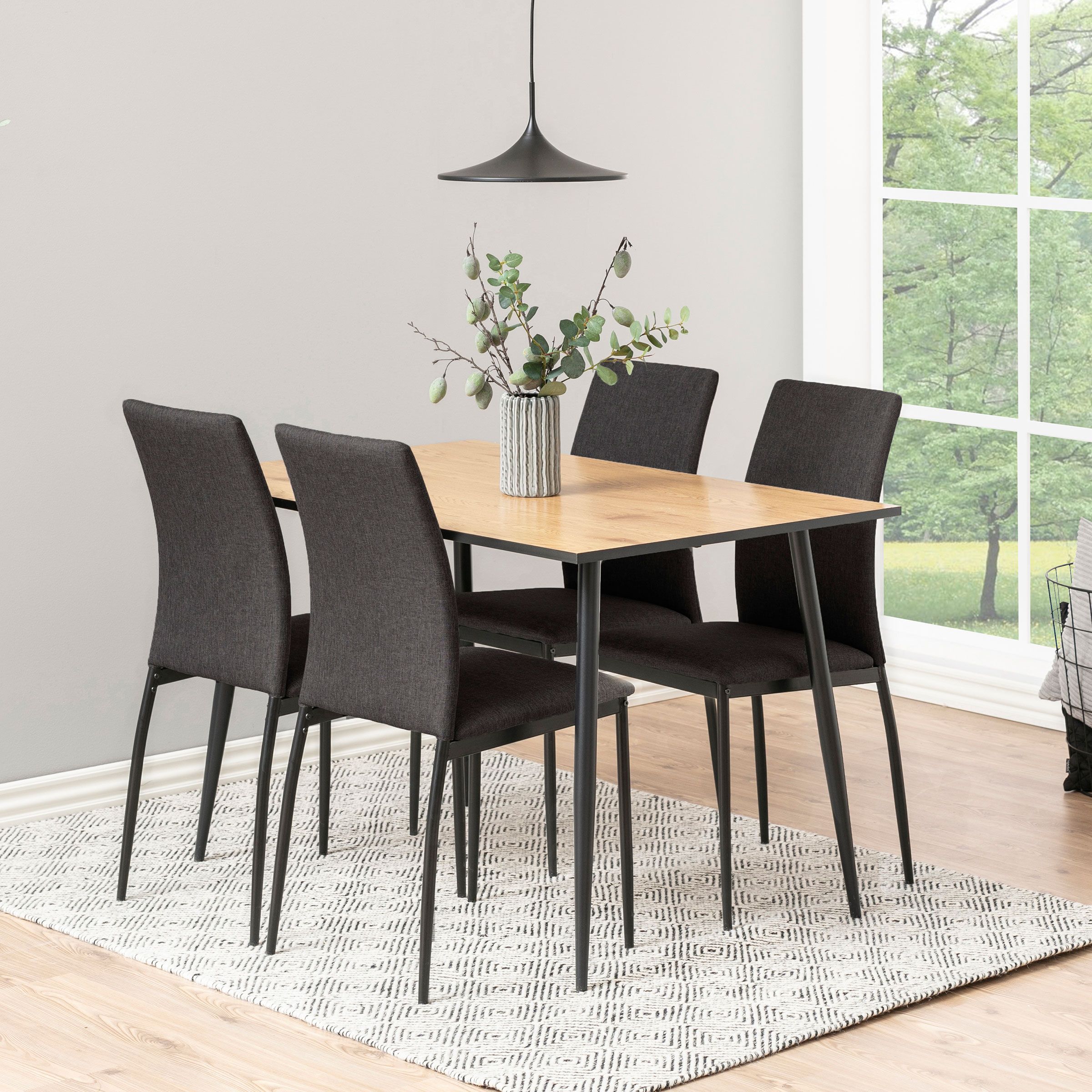 Bendt Eettafel Louise – Strak eikenontwerp voor 6 personen