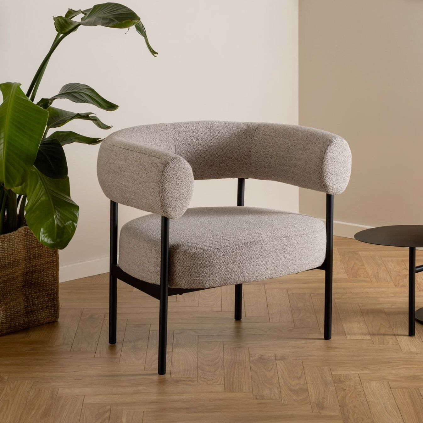 Bendt Jhamal Loungestoel – Luxe Beige Fauteuil voor Comfort en Stijl