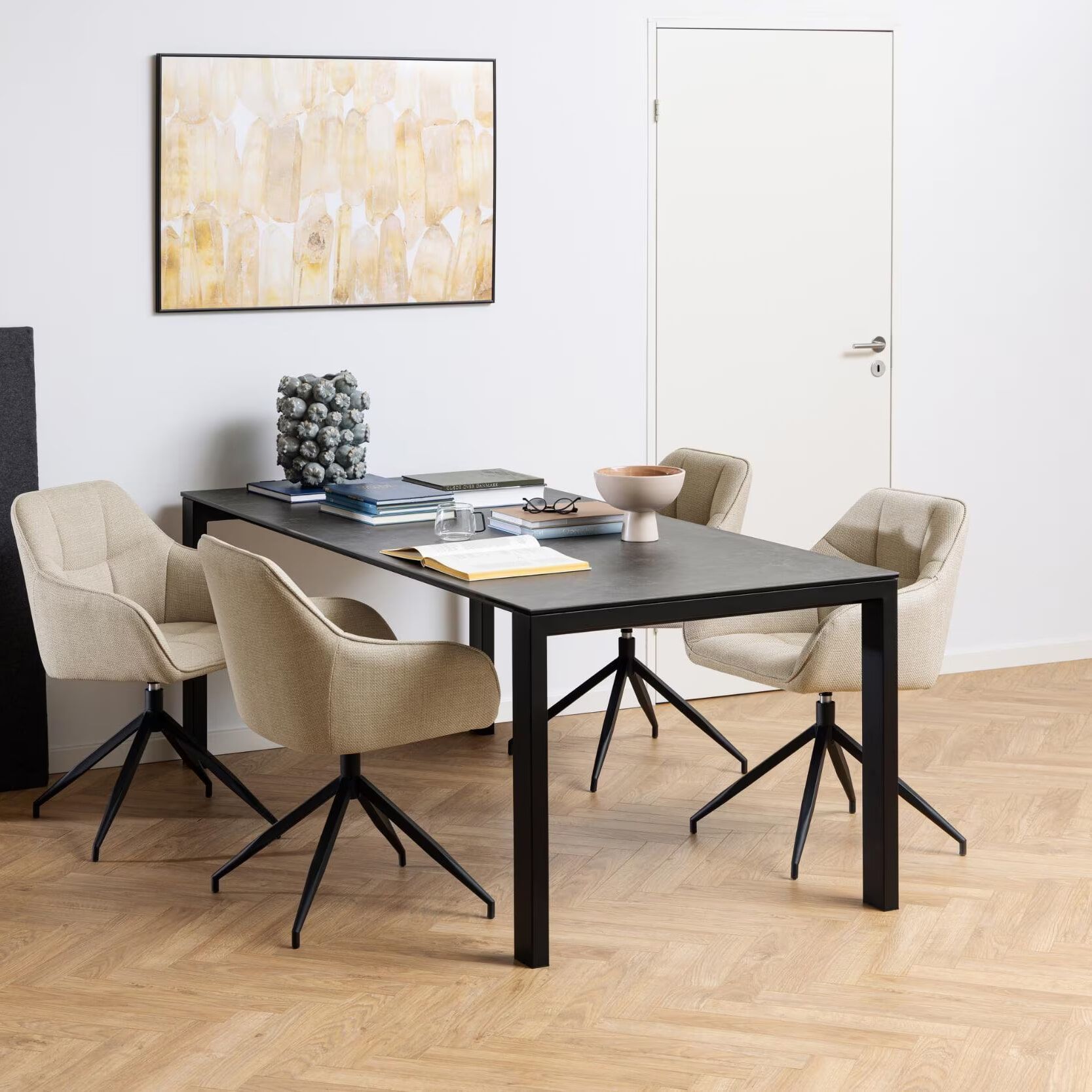 Bendt Latandra eettafel – 200 × 90 cm, zwart, industrieel design