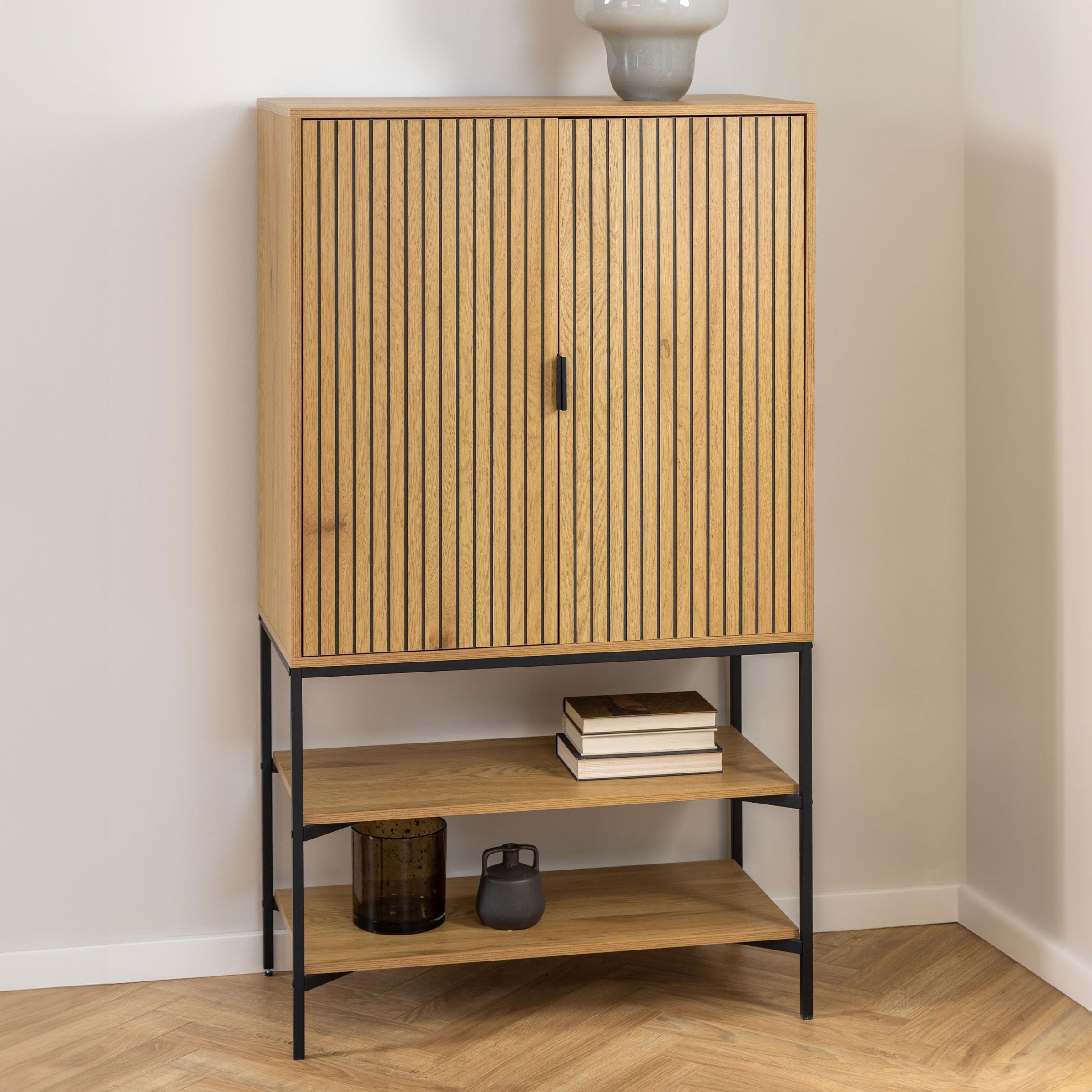 Bendt Opbergkast Lisette – Minimalistisch eiken fineer (140 × 80 cm)