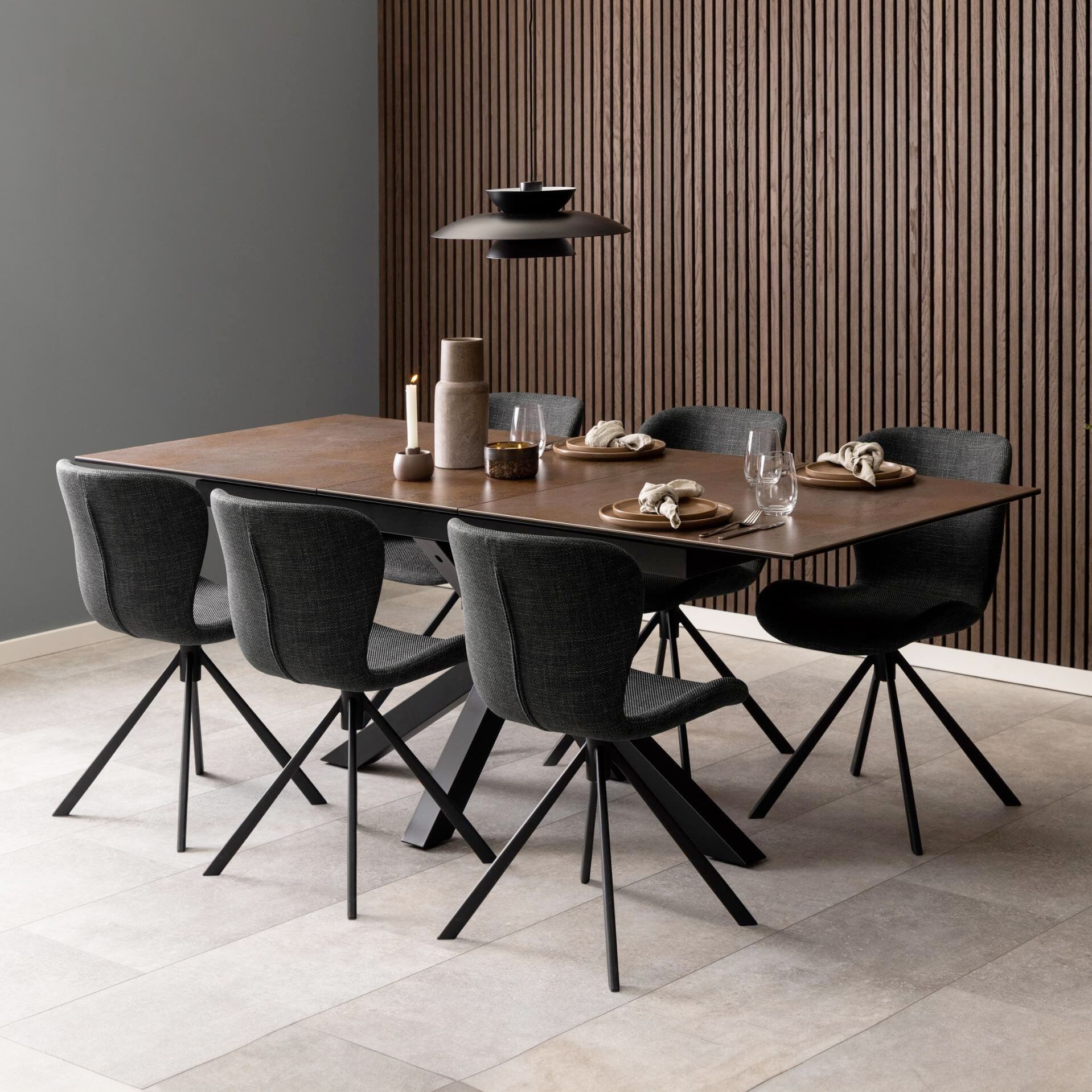 Bendt Uitschuifbare Eettafel Line – Keramisch blad, 168‑210 cm, bruine uitstraling