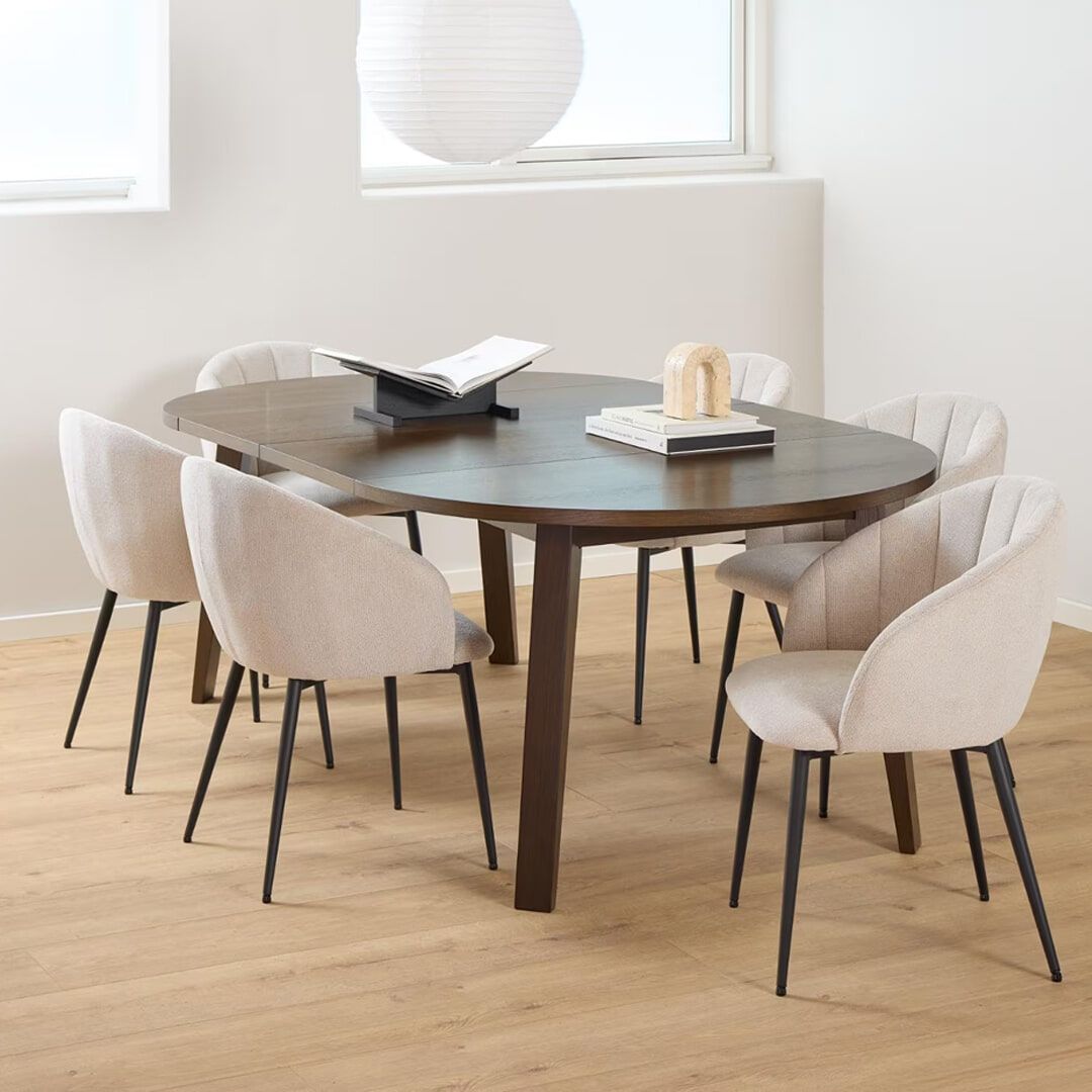 Bendt uitschuifbare ronde eettafel Mads – modern Scandinavisch design in gerookt eiken