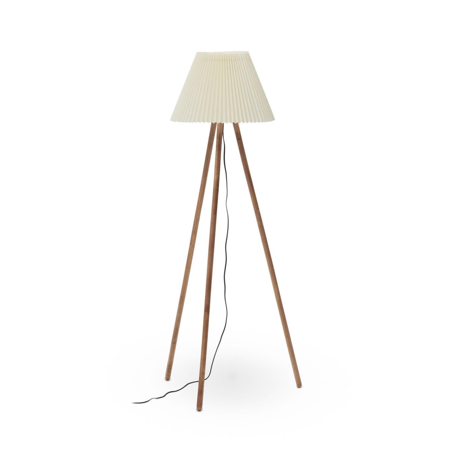 Benicarlo Vloerlamp van Kave Home – Natuurlijke Elegantie in 149 cm