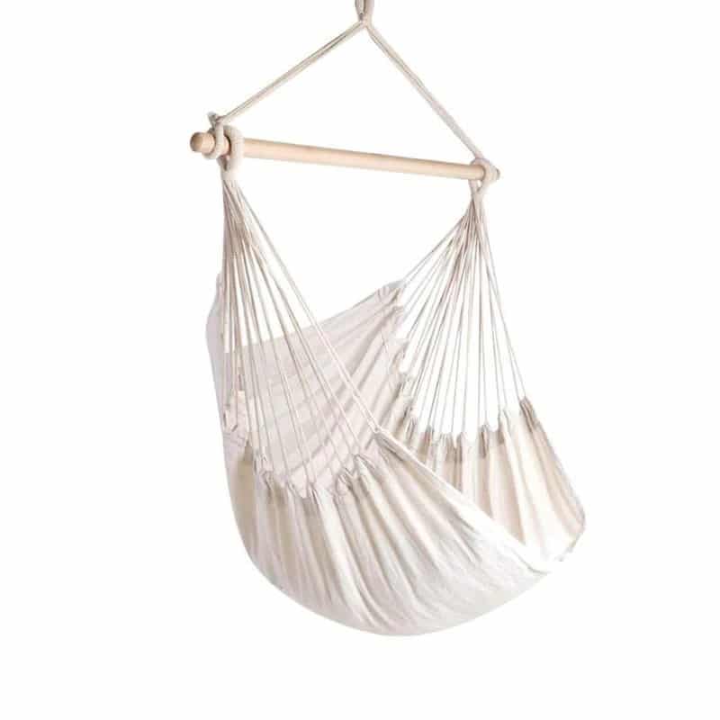 Boho hangstoel QUVIO in wit – duurzaam comfort voor binnen en buiten