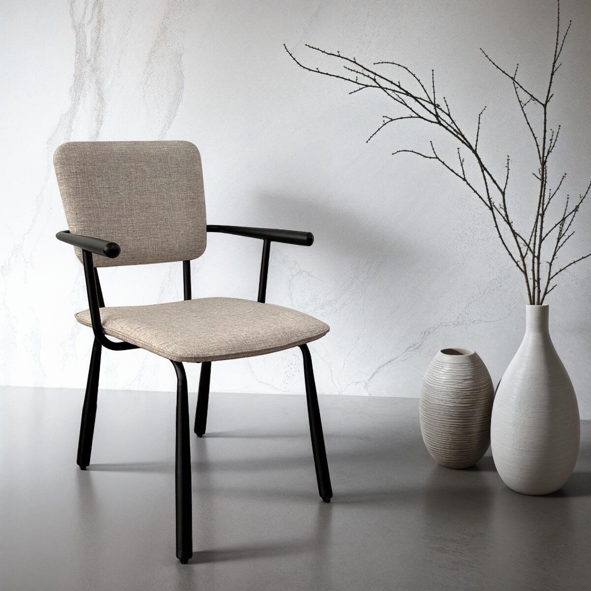 Brix Finn eetkamerstoel – strak design in Beige en Zwart
