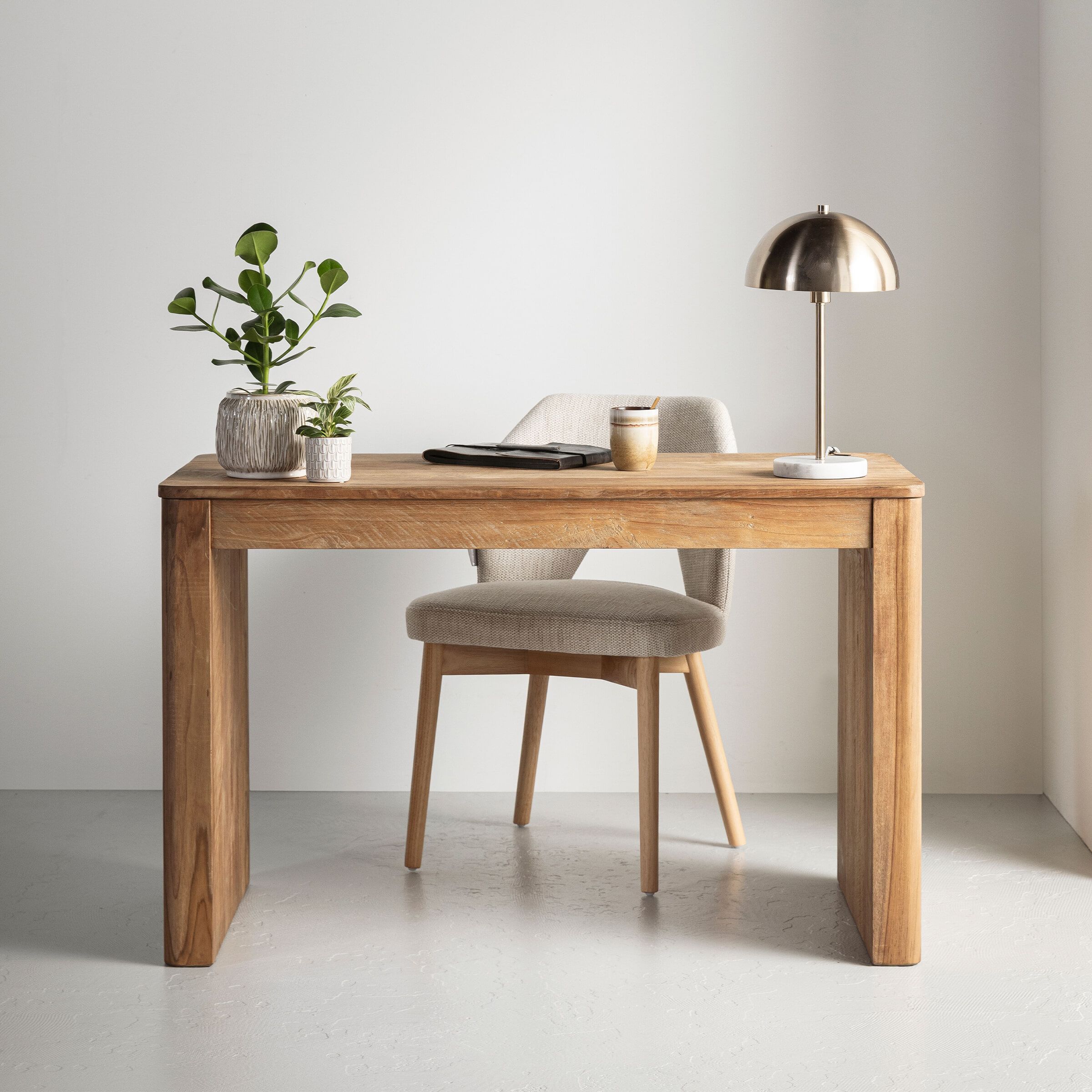 Bureau Bliss van DTP Home – Stijlvol en Duurzaam Teakhouten Werkblad, 120 × 60 cm