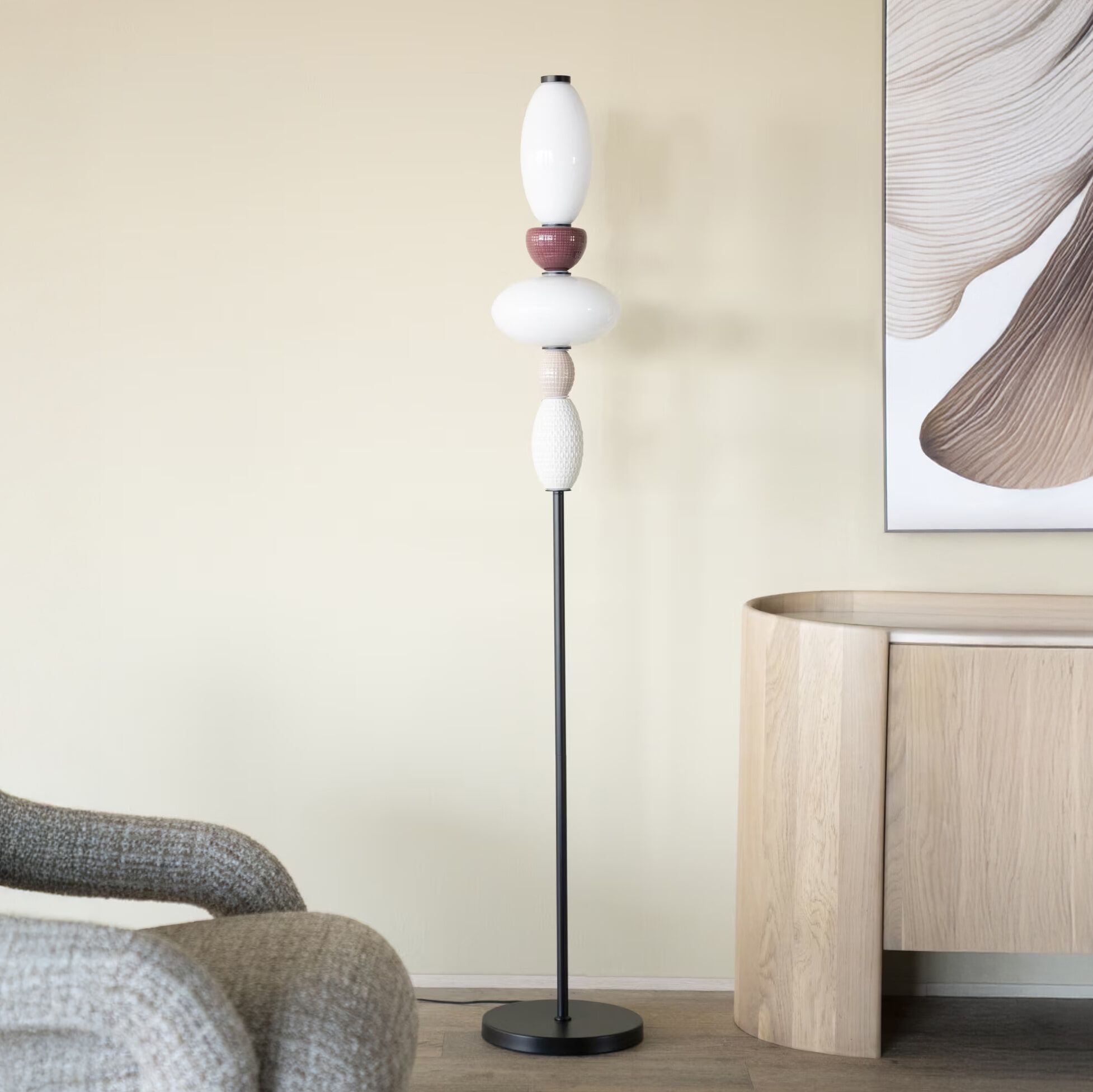 By-Boo Garca Vloerlamp – Elegante Keramiek‑ en Glazen Lichtbron van 163 cm