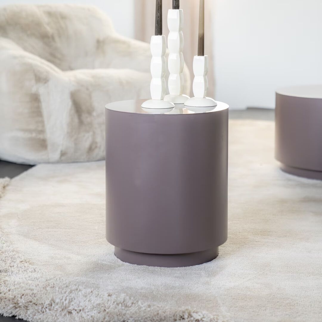 By‑Boo Ronde Bijzettafel Mesita – Compacte Stijl in Donker Taupe