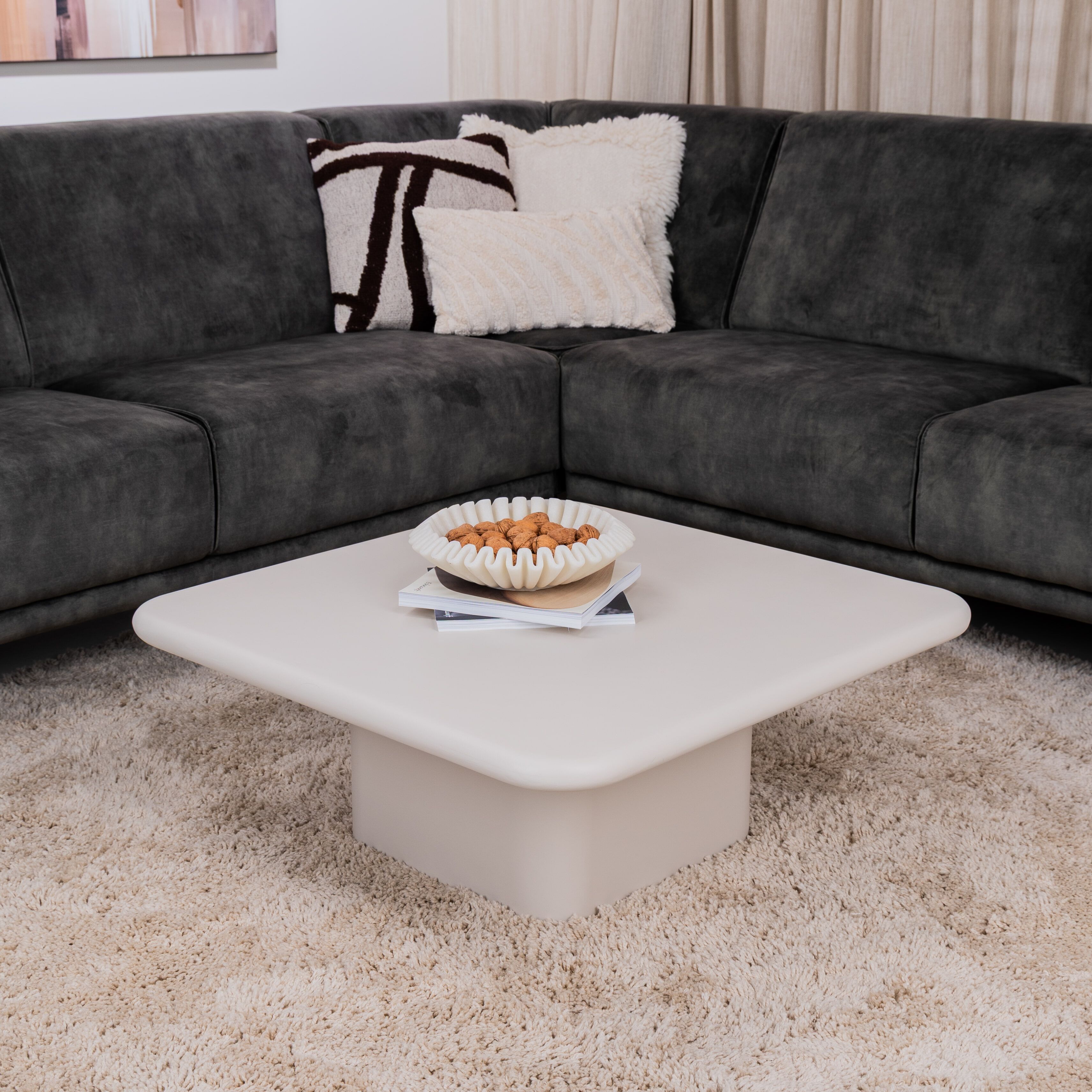 By-Boo Siminto Salontafel 80 × 80 cm – Beige, een tijdloze basis voor elke woonkamer