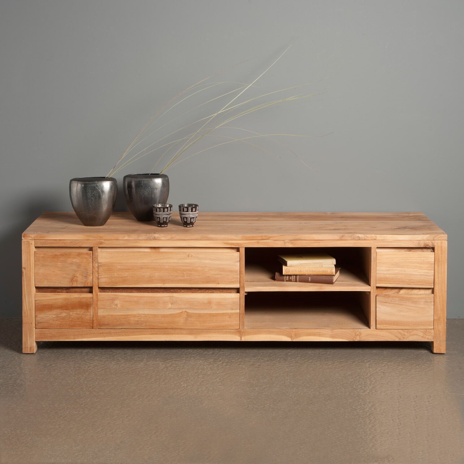 Corona Teak TV-meubel van Tower Living – stijlvol, ruim en direct gebruiksklaar