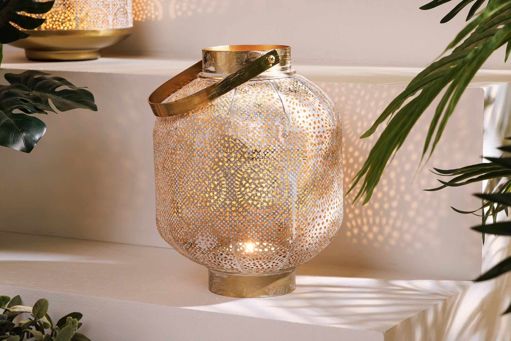 Deco Lantaarn ORIENT – Handgemaakte Gouden Lantaarn van Invicta Interior (25 cm)
