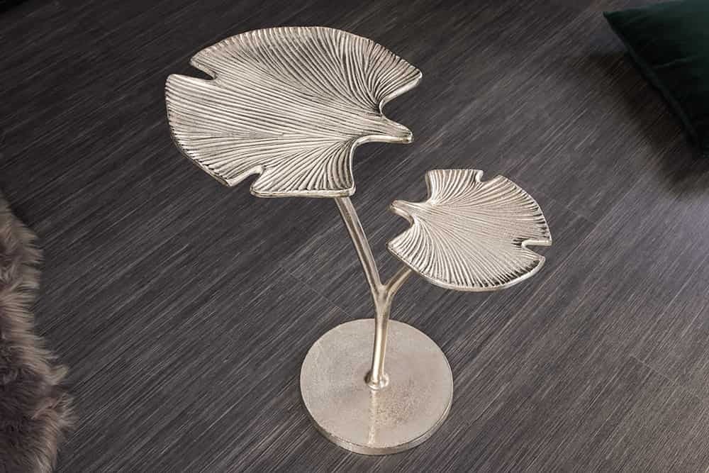 Decoratieve bijzettafel GINKGO LEAFS 50 cm – handgemaakt zilveren metaal