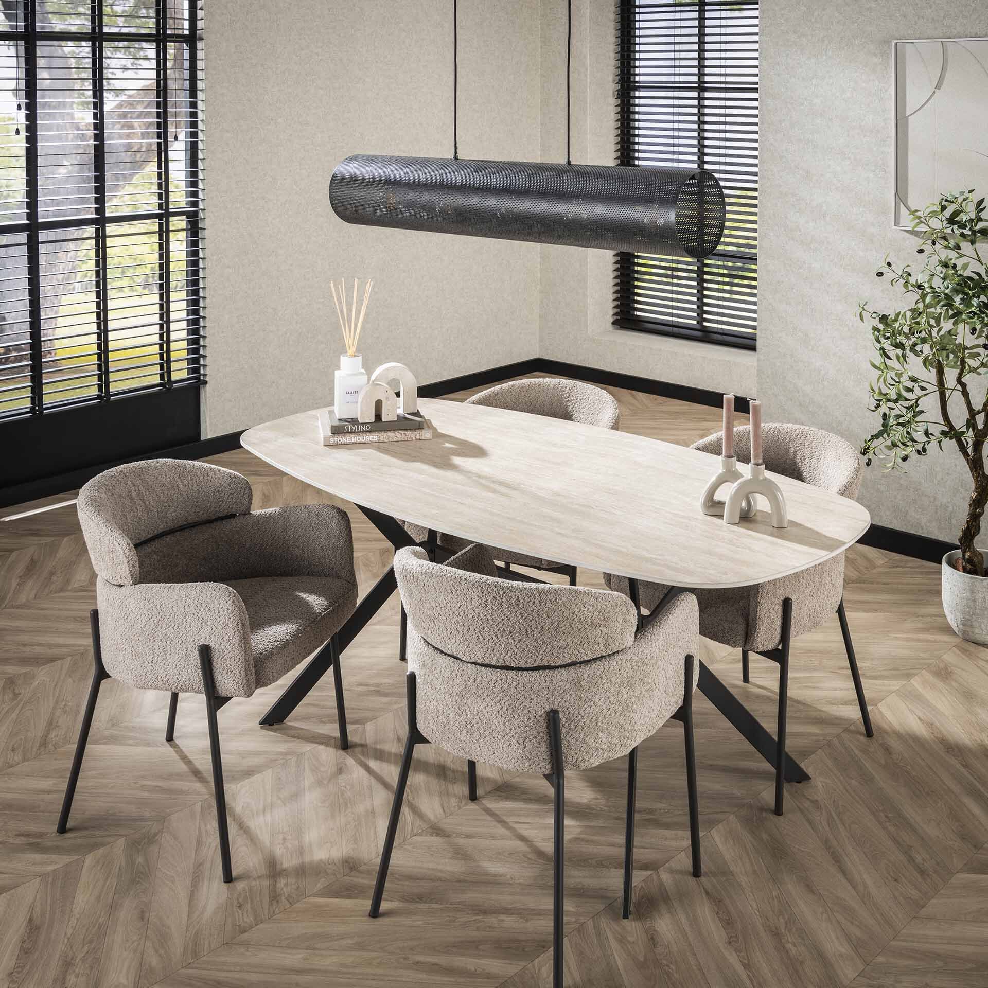 Deens Ovale Eettafel Andrienne – Luxe Keramisch Travertinblad van LifestyleFurn