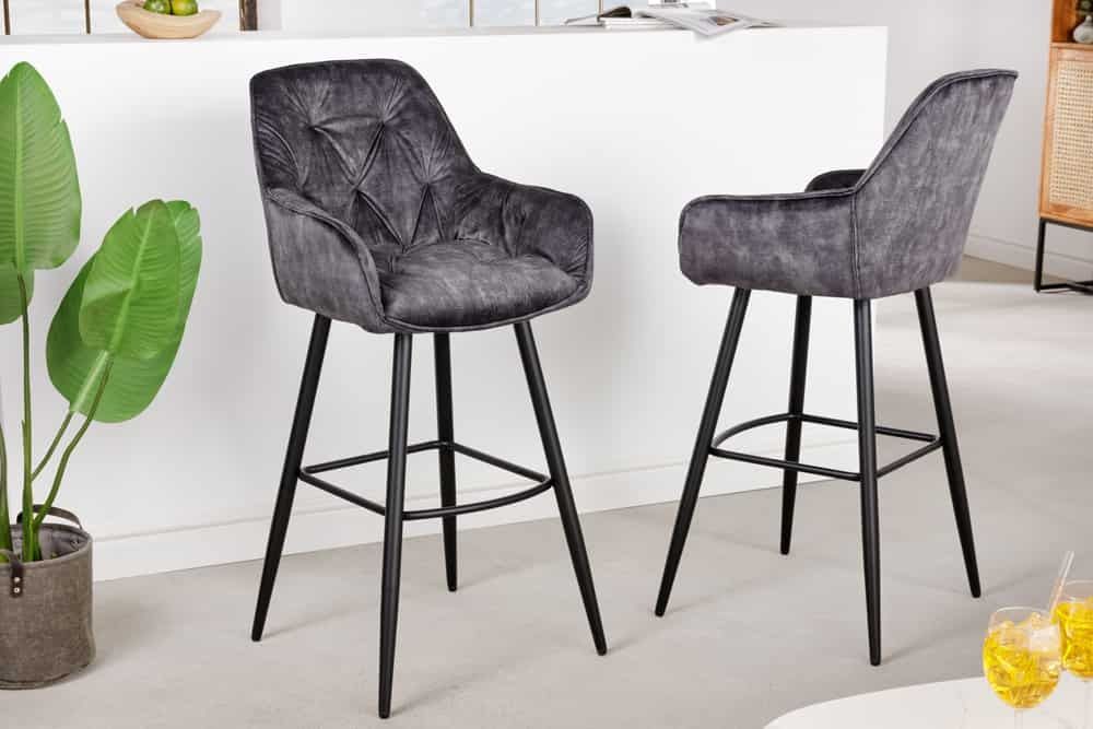 Design barkruk Milano – Grijs fluwelen Chesterfield