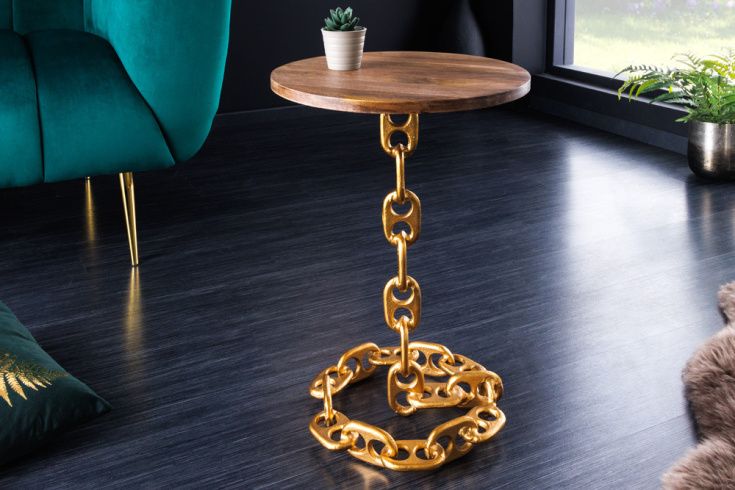 Design bijzettafel CHAINS – Gouden metalen ring met mangohouten blad – Handgemaakt