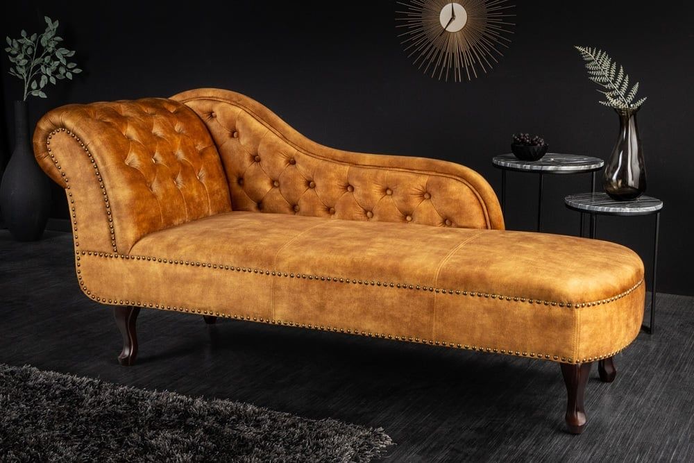 Design chaise longue Chesterfield 170 cm – mosterdgeel fluweel met knoopsluiting & klinknagels