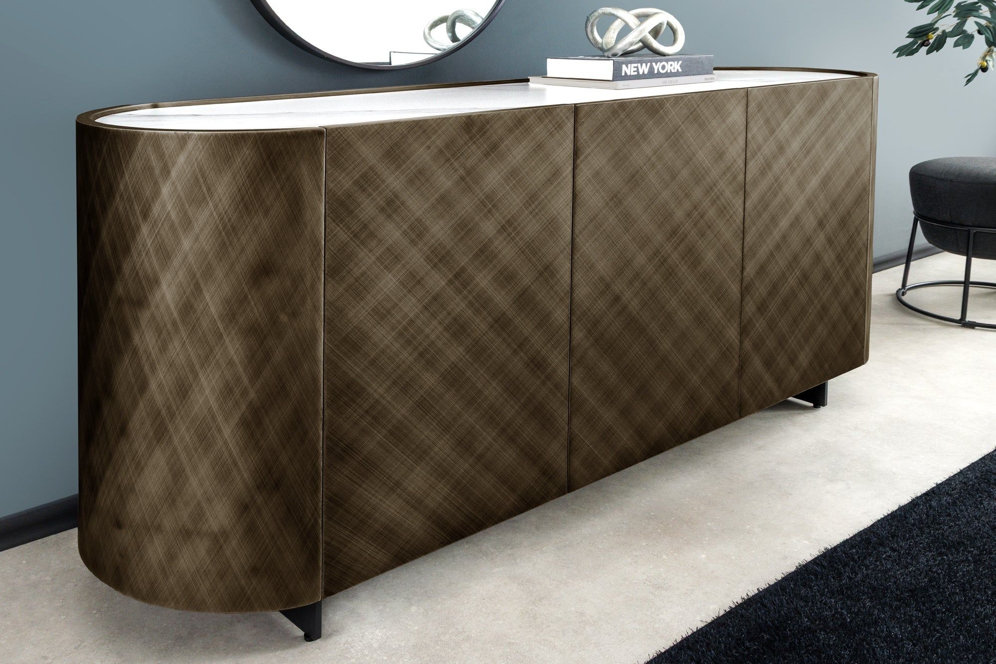 Design Dressoir REFLECTION – Modern wit‑marmerlook met warme bronsaccent, 150 cm