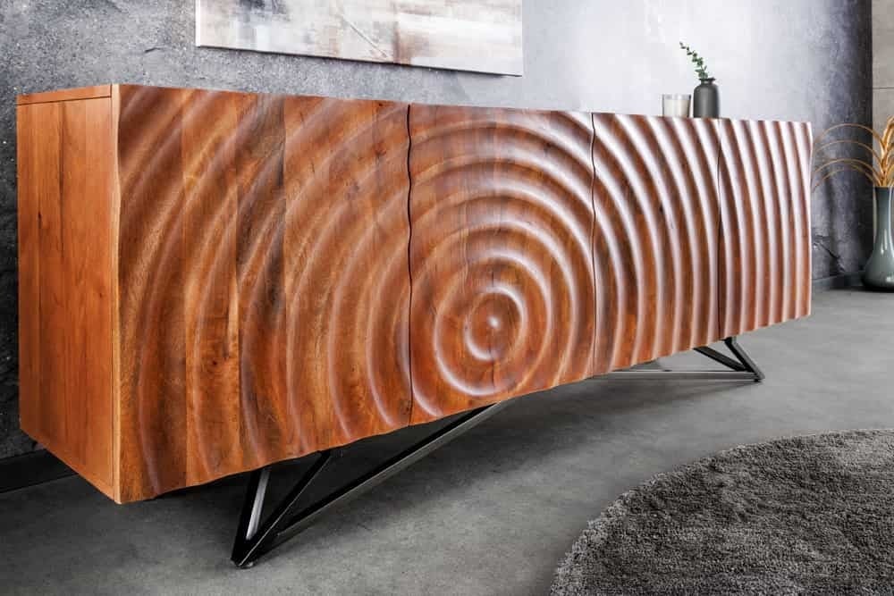 Design dressoir ZEN 180 cm – Elegante mangohoutvloer met zwart 3D‑houtsnijwerk