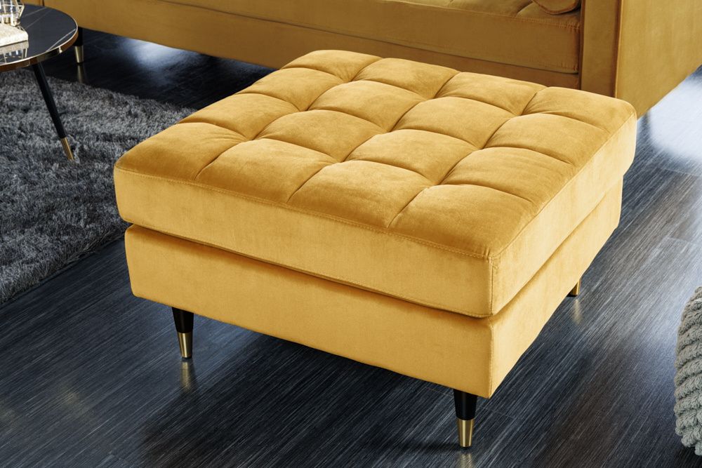 Design kruk COSY Velvet 80 cm – Mustard‑geel met gouden accenten