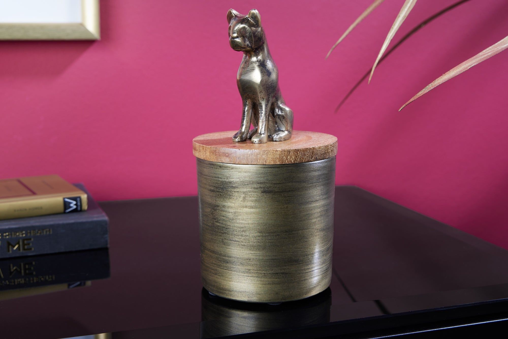 Design Tin Panther 20 cm – Gouden panter op mango hout, metalen decoratie van Invicta Interior