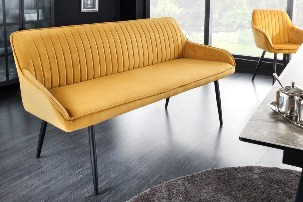 Designbank TURIN 160 cm – Mosterdgeel fluweel met zwarte metalen poten