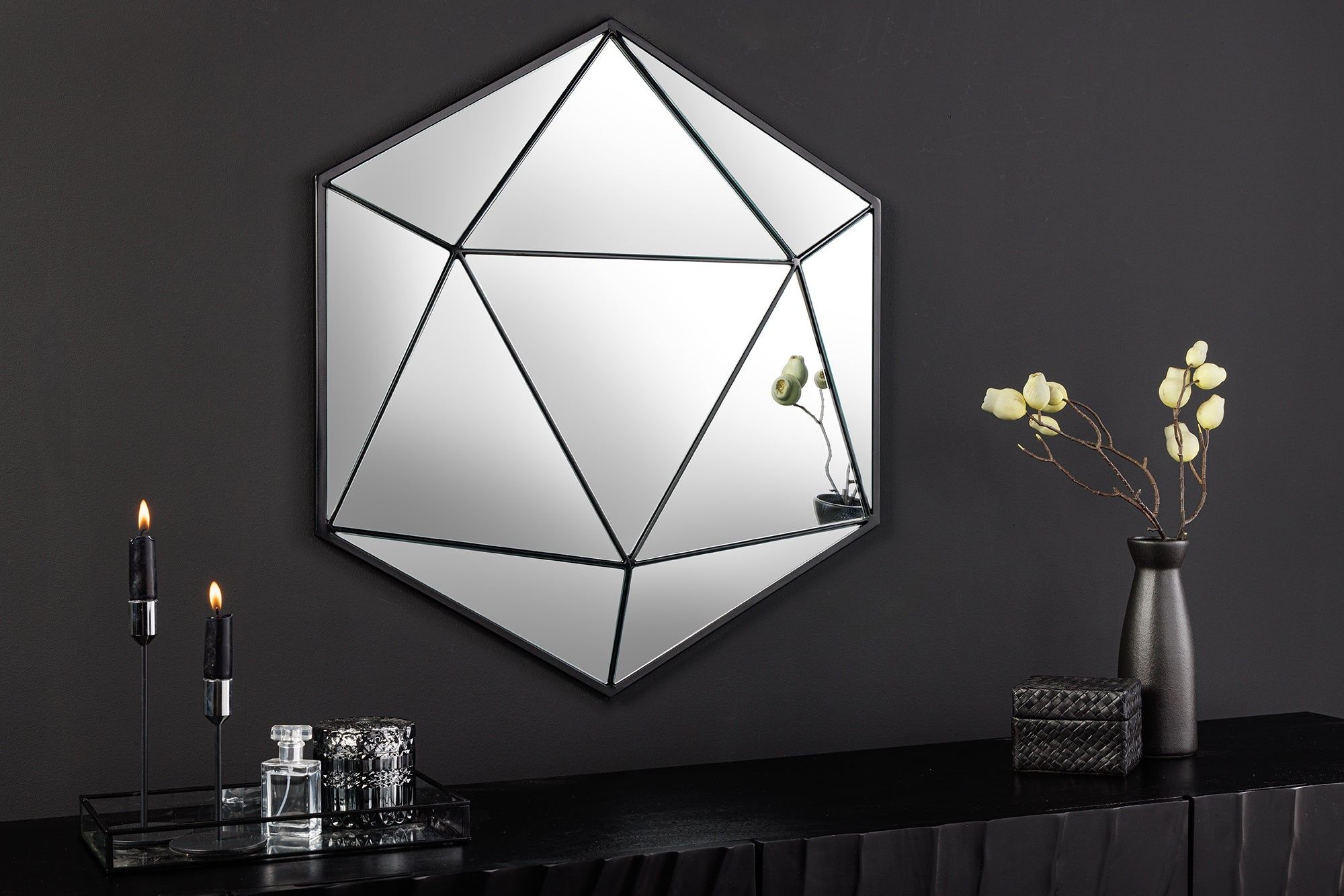 Designspiegel DIAMOND 65 cm – Zwart Metalen Elegantie van Invicta Interior