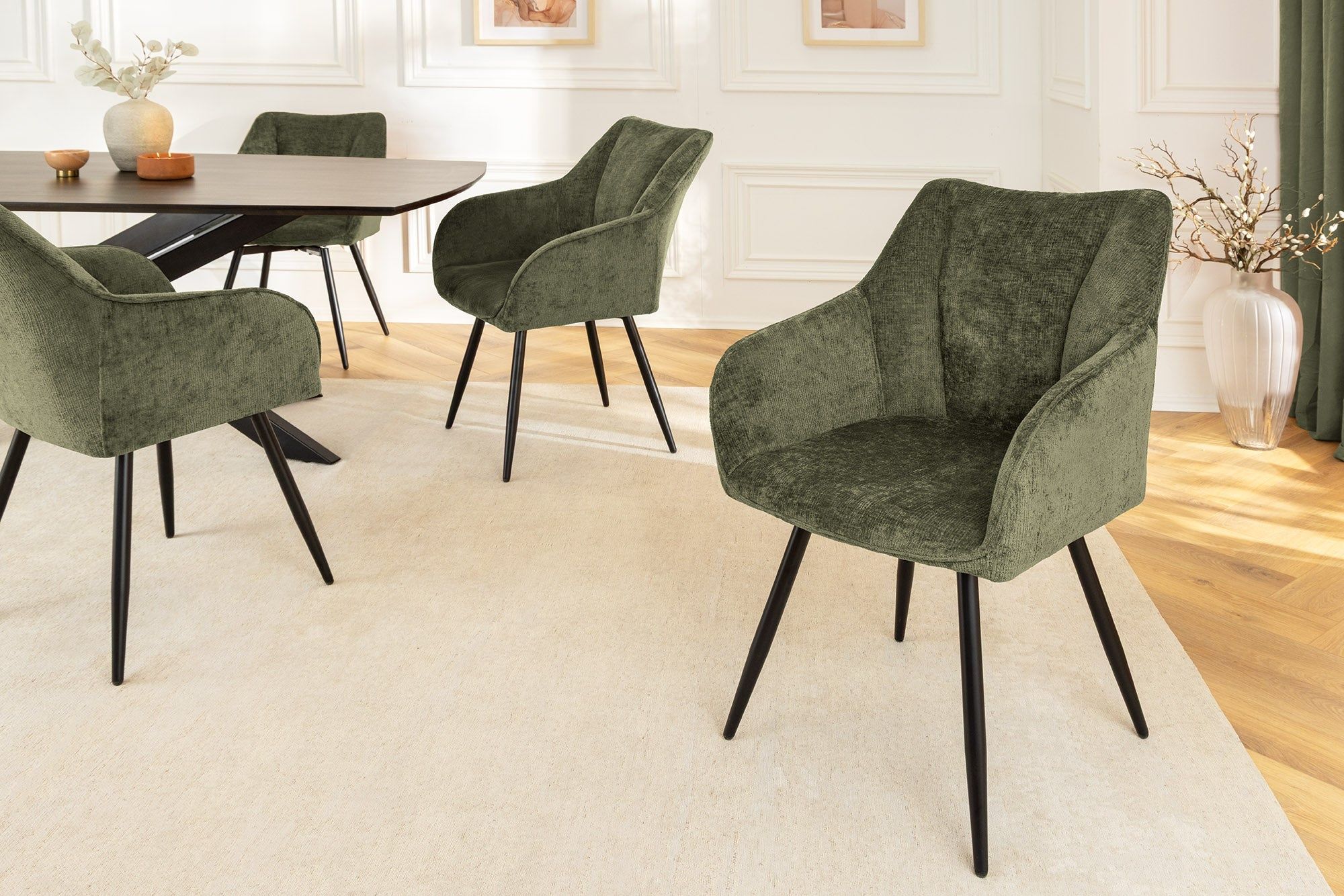 Draaibare retro stoel Avignon – Groen Chenille met zwarte metalen poten