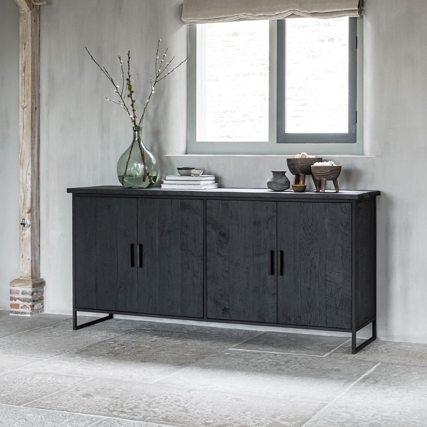 DTP Home Dressoir Beam – Moderne zwarte teakhouten dressoir (190 cm)