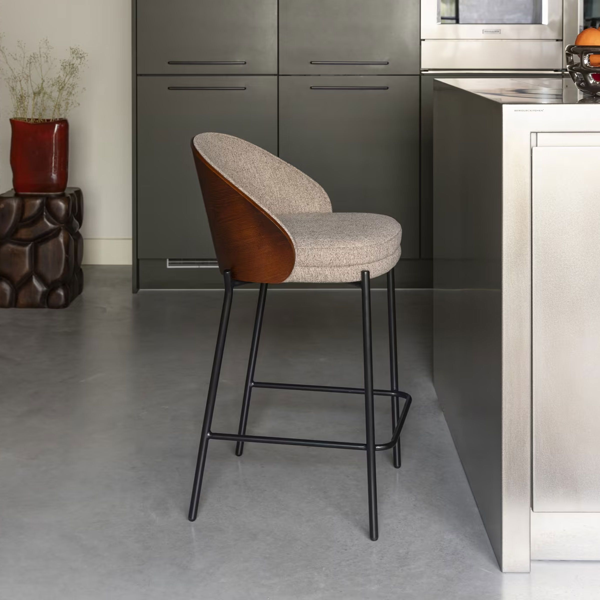 Dutchbone Barkruk Rodin – Strakke Beige Barkruk met Essenhouten Frame