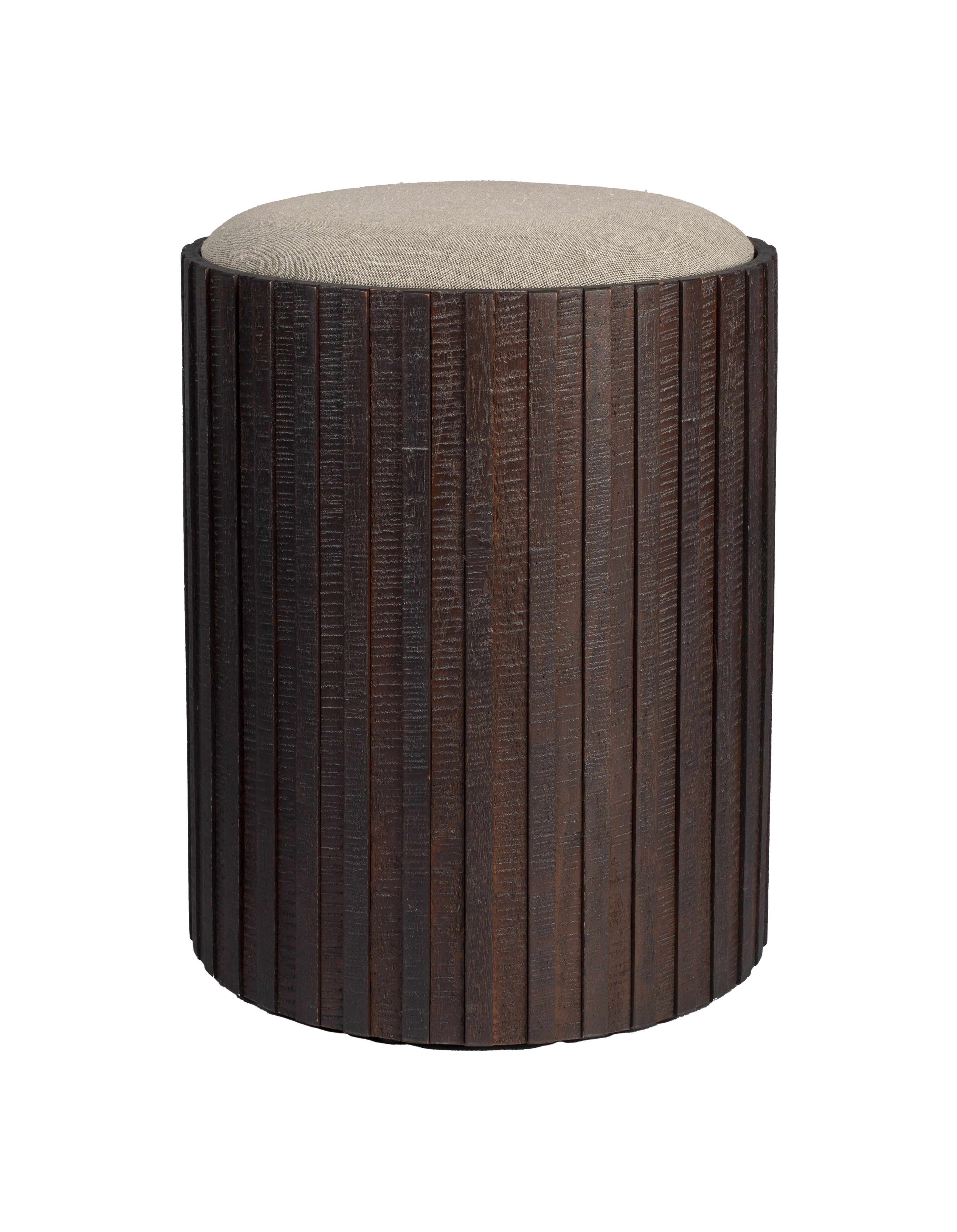 Dutchbone Bay Poef – Ruime opbergruimte in gerecycled teakhout