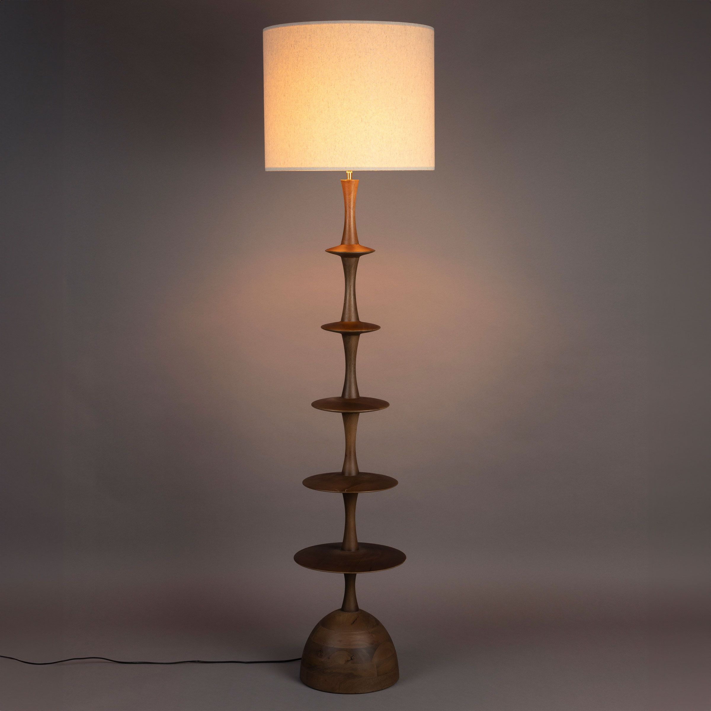 Dutchbone Cath Vloerlamp – Warm Mangohout & Linnen, 180 cm