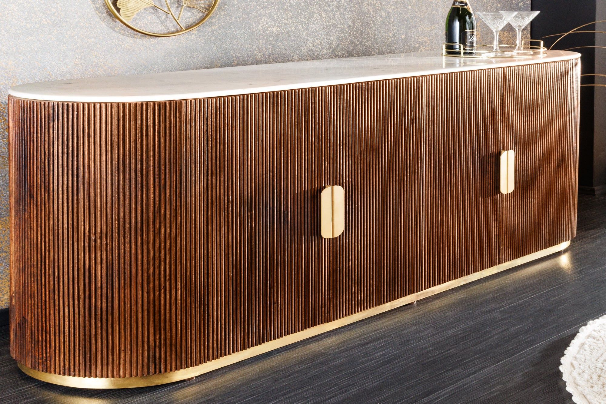 Elegant dressoir Gatsby – 170 cm bruin‑goud mangohout met wit marmeren blad