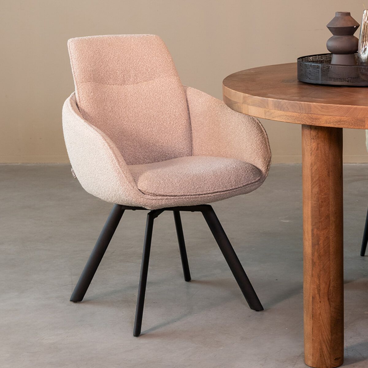 Elegant en comfortabel: de LABEL51 Beauty eetkamerstoel in Naturel