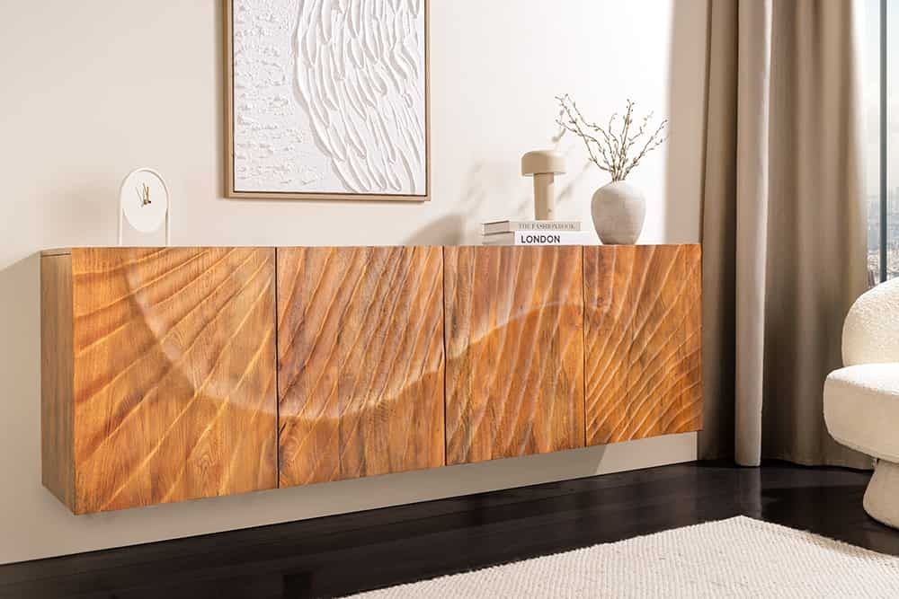 Elegant hangend dressoir SCORPION – 180 cm massief mangohout met 3D‑houtsnijwerk