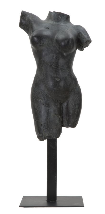 Elegant Museumbeeld van een Vrouw – Handgemaakte Sculptuur van Mauro Ferretti