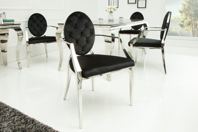 Elegant zwarte fluwelen eetkamerstoel met barokke details – Invicta Interior