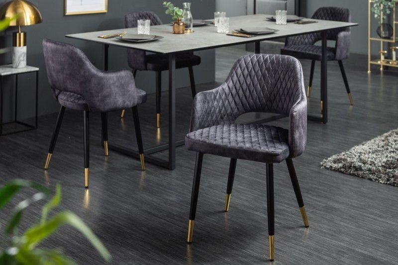 Elegante PARIS eetkamerstoel in grijs fluweel met gouden voetdoppen – luxe voor elke ruimte