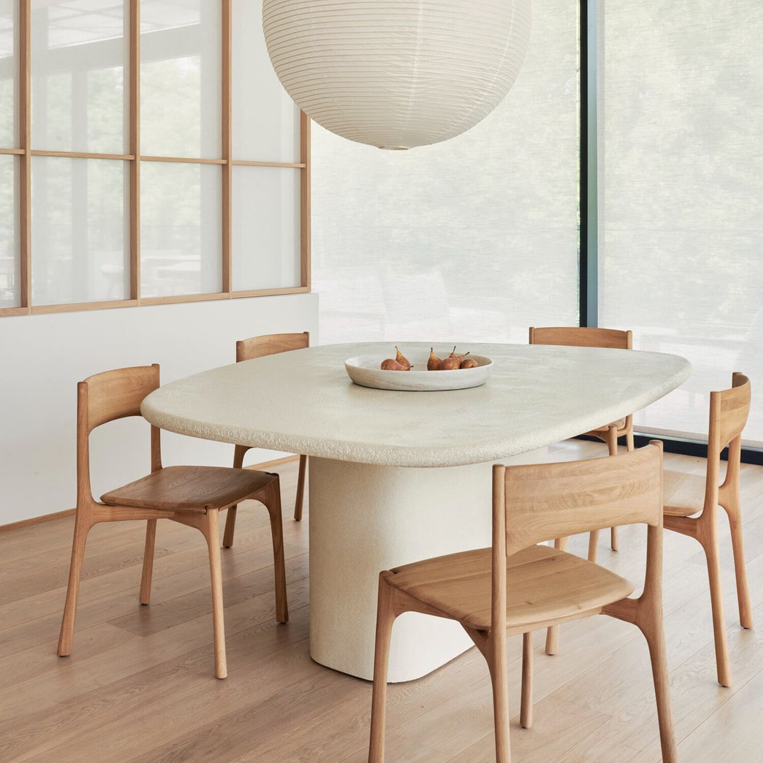 Ethnicraft Elements microcement eettafel – Off White, 200 × 143 cm – Tijdloze elegantie