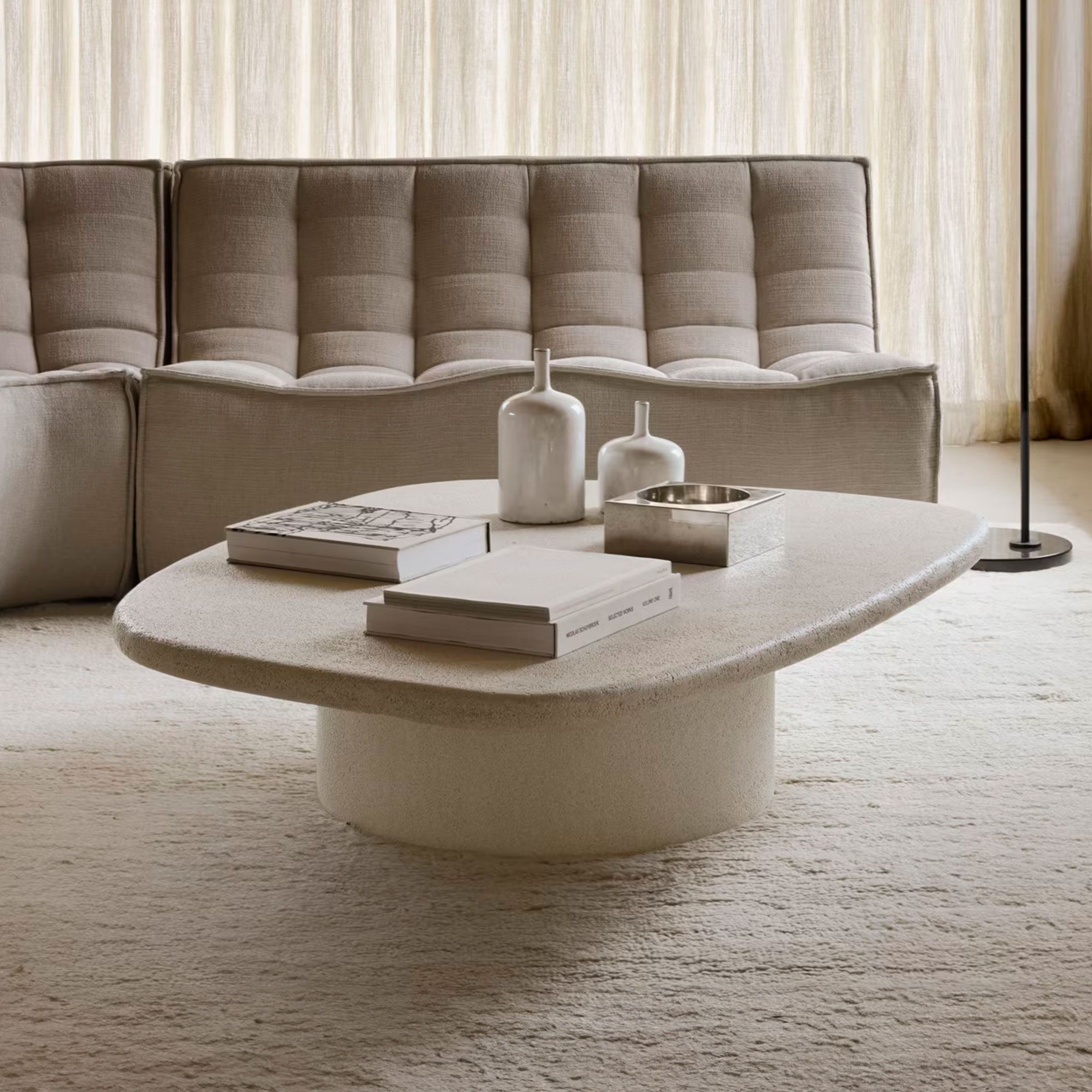 Ethnicraft Elements Salontafel in Off White – Tijdloze Elegantie van Microcement