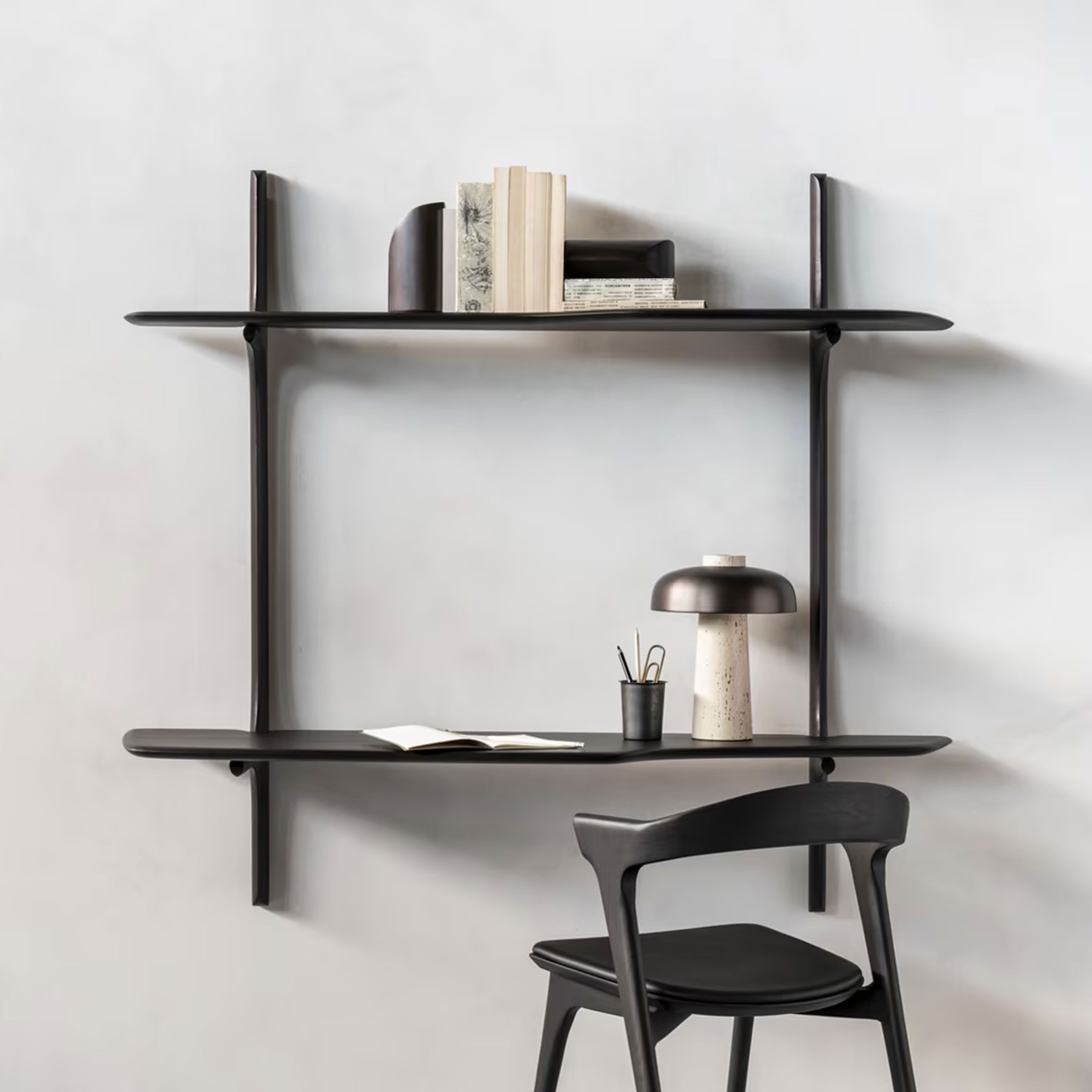 Ethnicraft Hangend Bureau PI – Mahoniehout, 140×48 cm, Donkerbruin