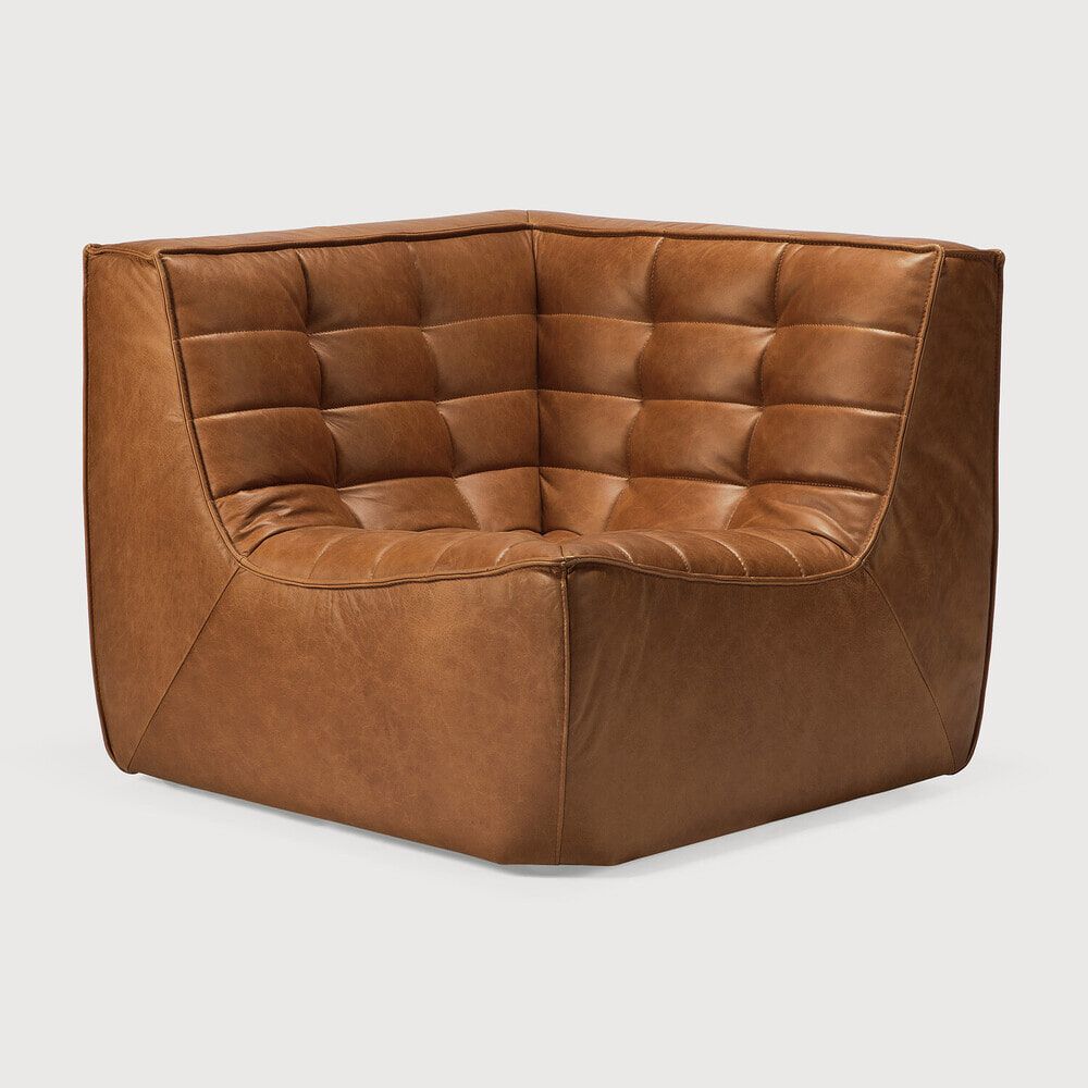 Ethnicraft modulaire bank N701 in Old Saddle – stijlvolle hoekbank met aanpasbaar design